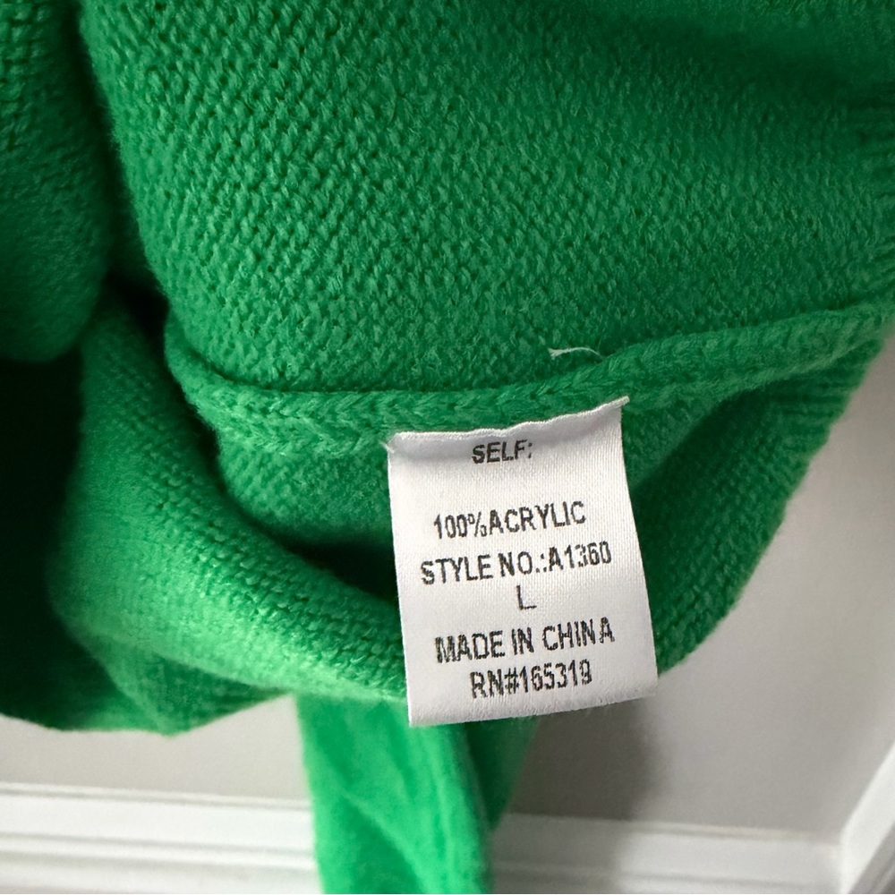 Emerald Green Ruffle Shoulder Sweater Cropped Knit Top Preppy Romantic Medium - Picture 6 of 7